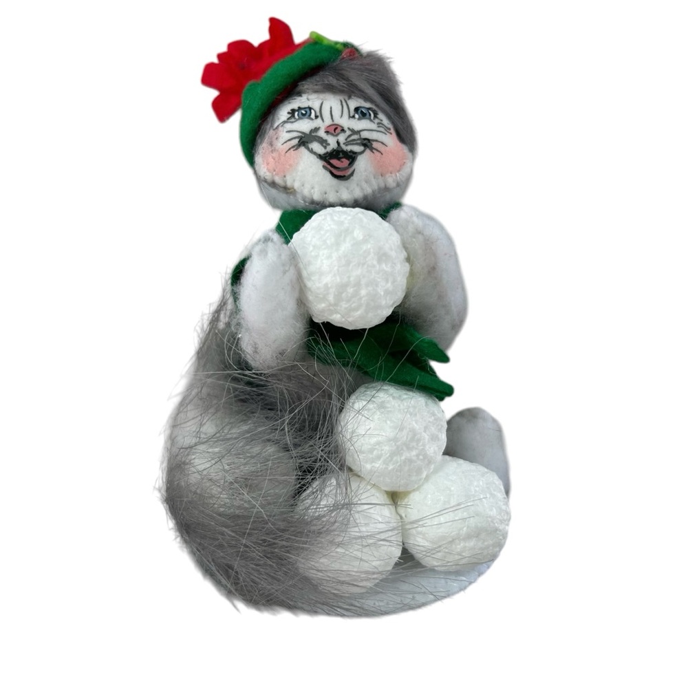 ANNALEE Snowball Cat Grey White 2016 Doll